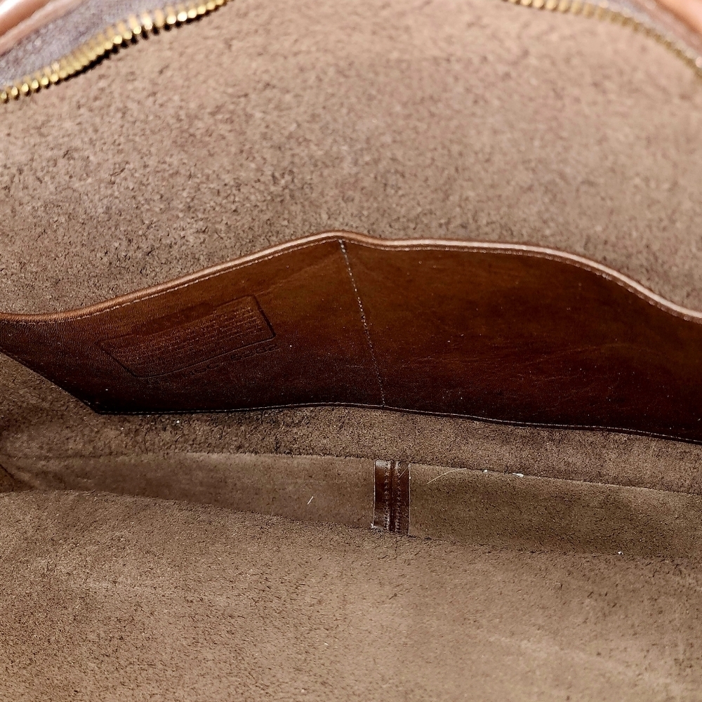 Coach Embassy Vintage Briefcase#5282. - Picture 15 of 17